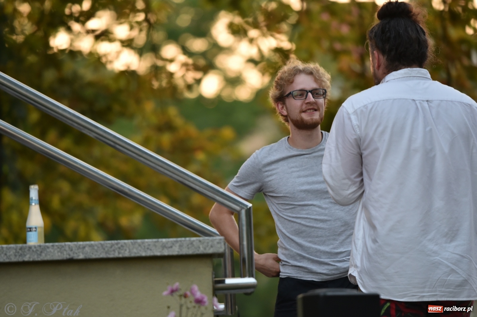 Zdjęcie w galerii na portalu naszraciborz.pl: Teatr na Schodach. Desperackie polowanie na miłość wiadomości z regionu