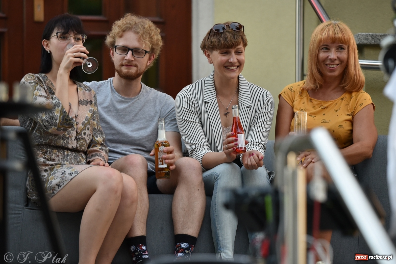 Zdjęcie w galerii na portalu naszraciborz.pl: Teatr na Schodach. Desperackie polowanie na miłość wiadomości z regionu