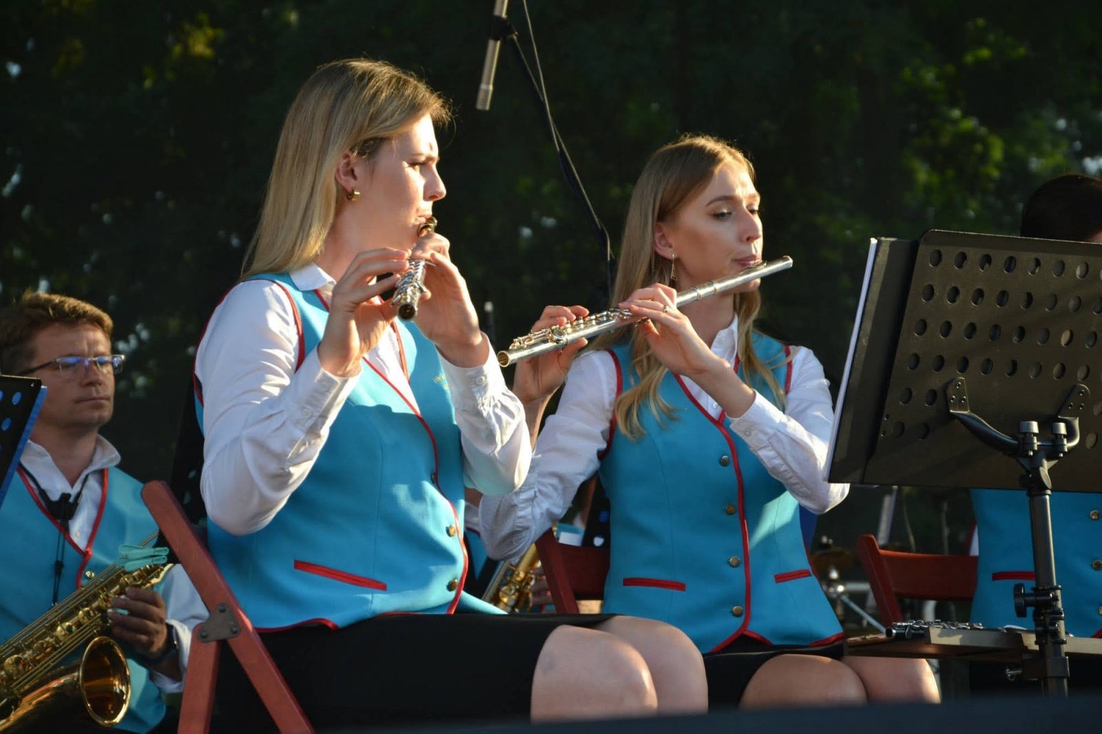 Zdjęcie w galerii na portalu naszraciborz.pl: Orkiestry dęte zagrały na Zamku Piastowskim wiadomości z regionu