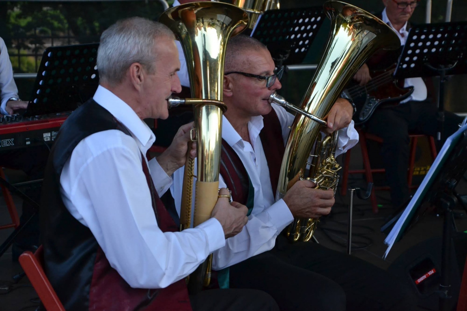 Zdjęcie w galerii na portalu naszraciborz.pl: Orkiestry dęte zagrały na Zamku Piastowskim wiadomości z regionu