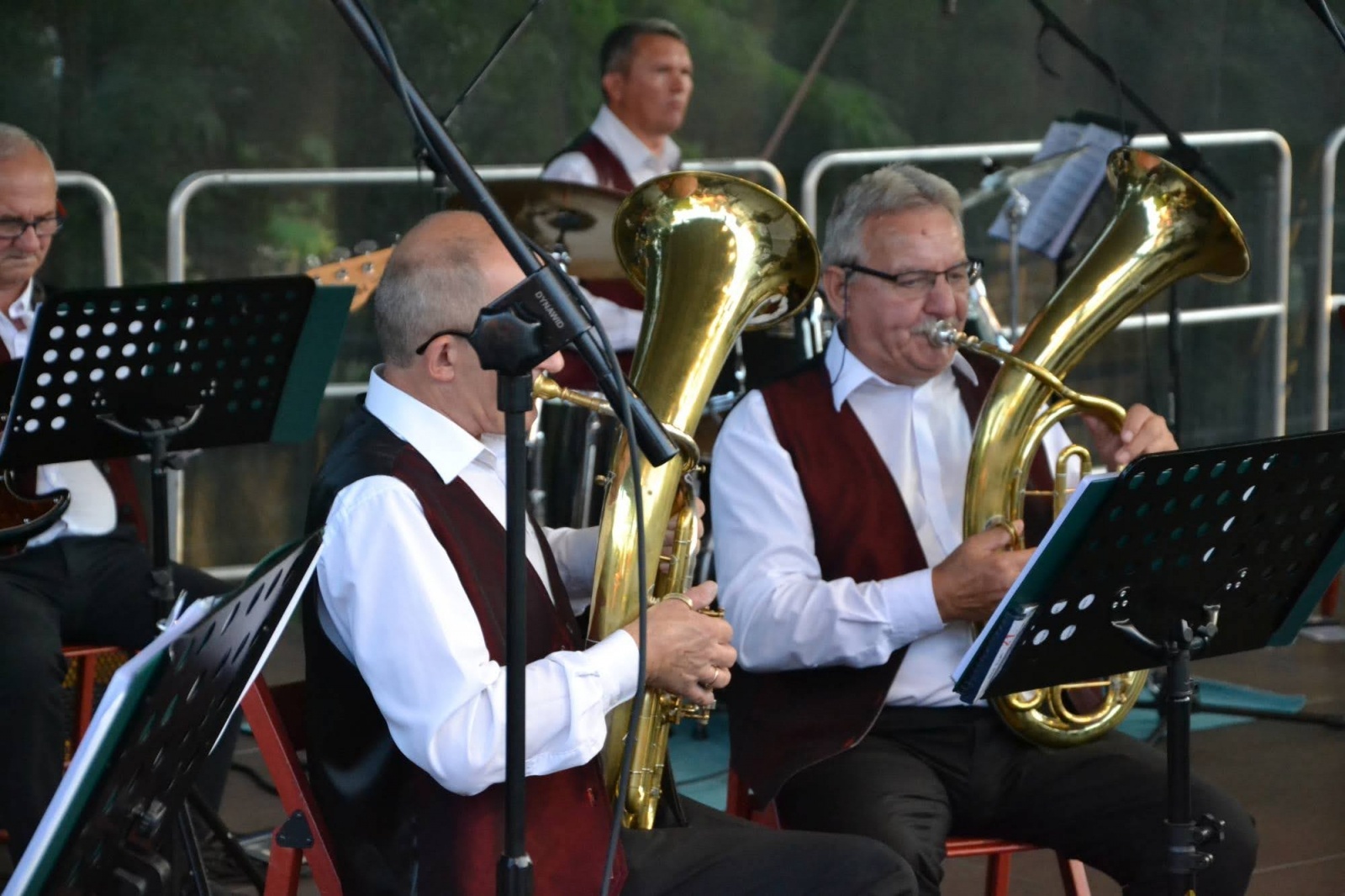 Zdjęcie w galerii na portalu naszraciborz.pl: Orkiestry dęte zagrały na Zamku Piastowskim wiadomości z regionu