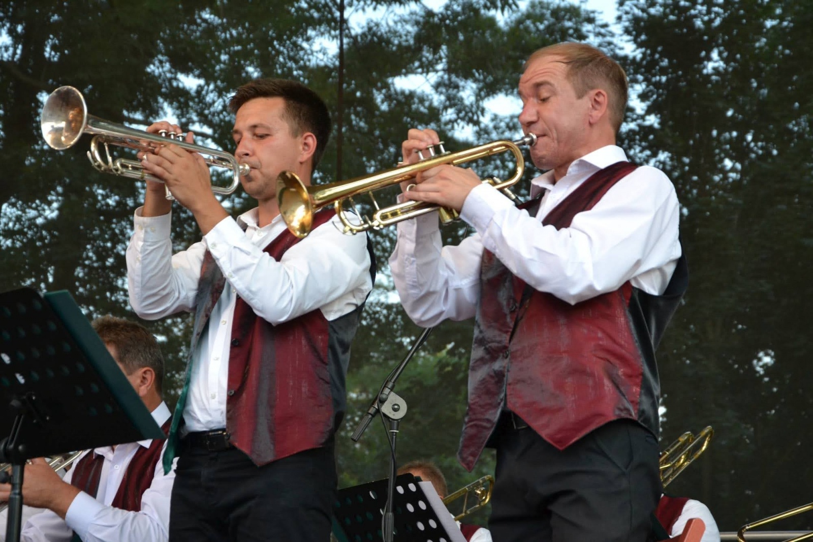Zdjęcie w galerii na portalu naszraciborz.pl: Orkiestry dęte zagrały na Zamku Piastowskim wiadomości z regionu