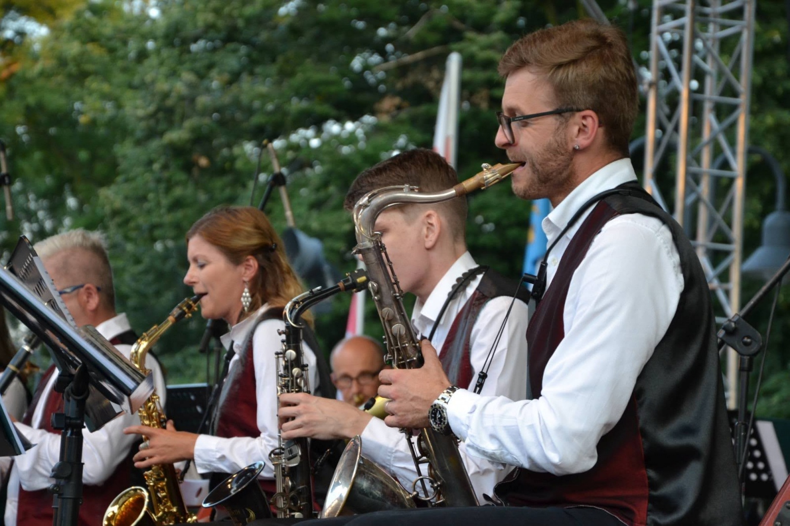 Zdjęcie w galerii na portalu naszraciborz.pl: Orkiestry dęte zagrały na Zamku Piastowskim wiadomości z regionu