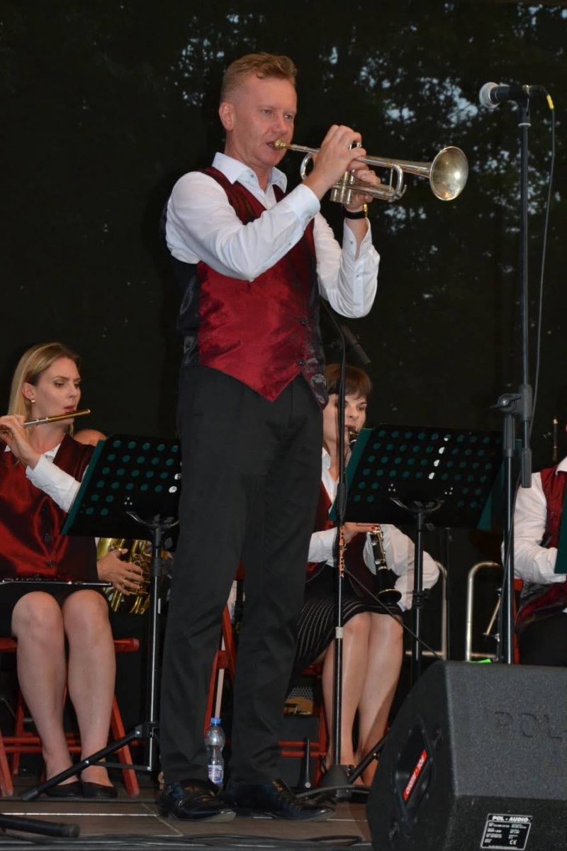 Zdjęcie w galerii na portalu naszraciborz.pl: Orkiestry dęte zagrały na Zamku Piastowskim wiadomości z regionu