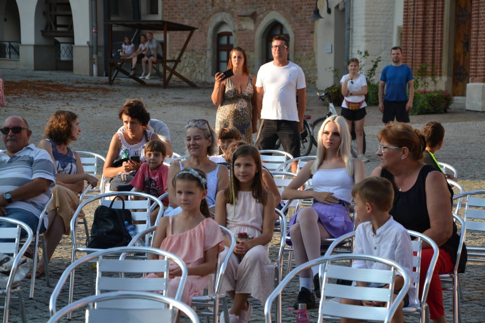 Zdjęcie w galerii na portalu naszraciborz.pl: Orkiestry dęte zagrały na Zamku Piastowskim wiadomości z regionu