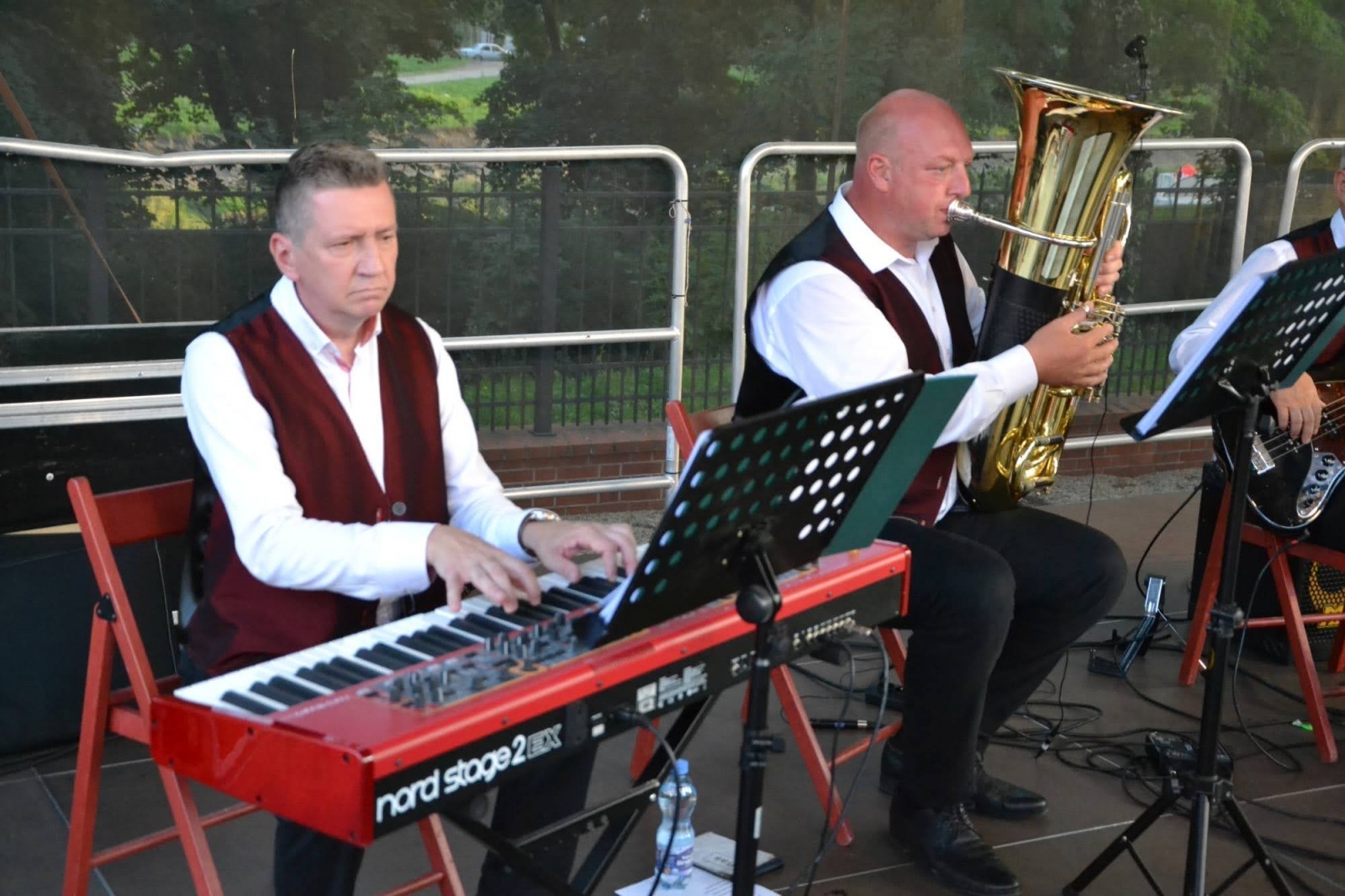 Zdjęcie w galerii na portalu naszraciborz.pl: Orkiestry dęte zagrały na Zamku Piastowskim wiadomości z regionu