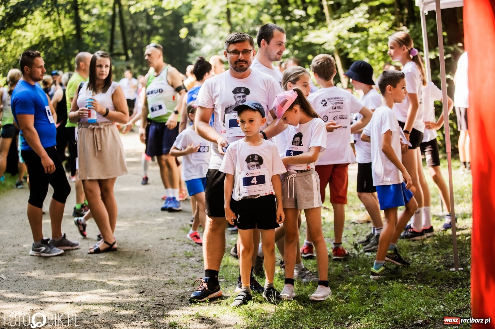 Zdjęcie w galerii na portalu naszraciborz.pl: Raciborski Bieg Tropem Wilczym na Święto Wojska Polskiego [FOTO i WIDEO] wiadomości z regionu
