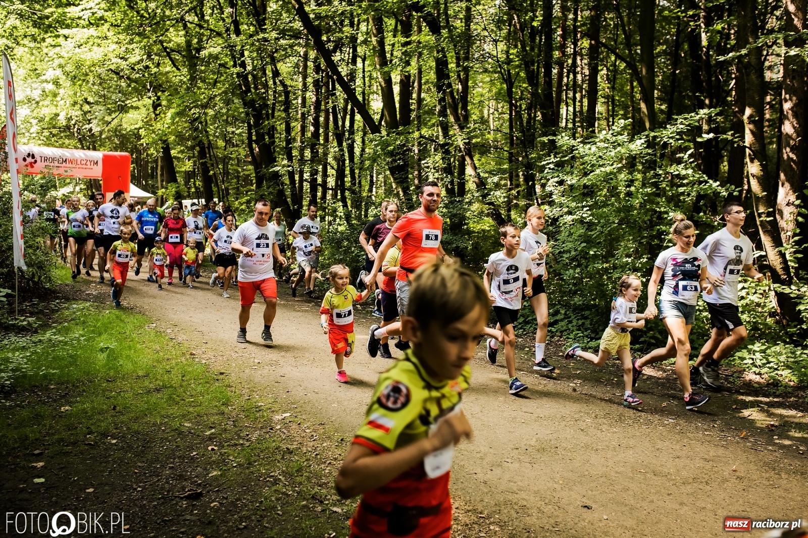 Zdjęcie w galerii na portalu naszraciborz.pl: Raciborski Bieg Tropem Wilczym na Święto Wojska Polskiego [FOTO i WIDEO] wiadomości z regionu