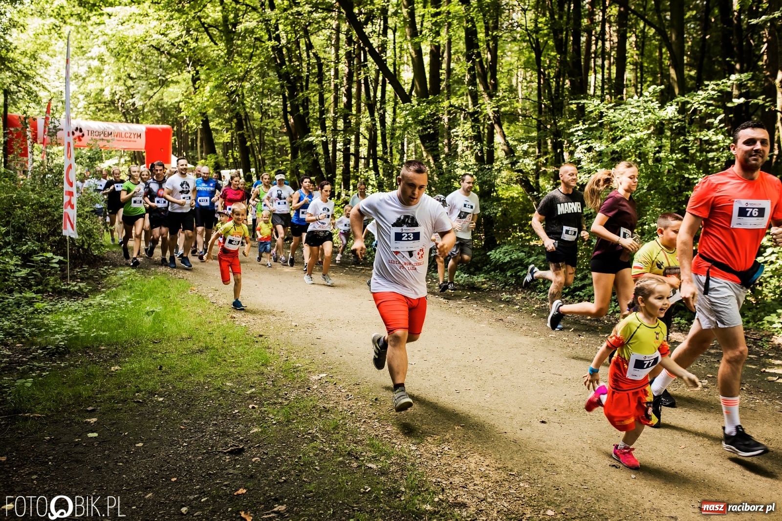 Zdjęcie w galerii na portalu naszraciborz.pl: Raciborski Bieg Tropem Wilczym na Święto Wojska Polskiego [FOTO i WIDEO] wiadomości z regionu
