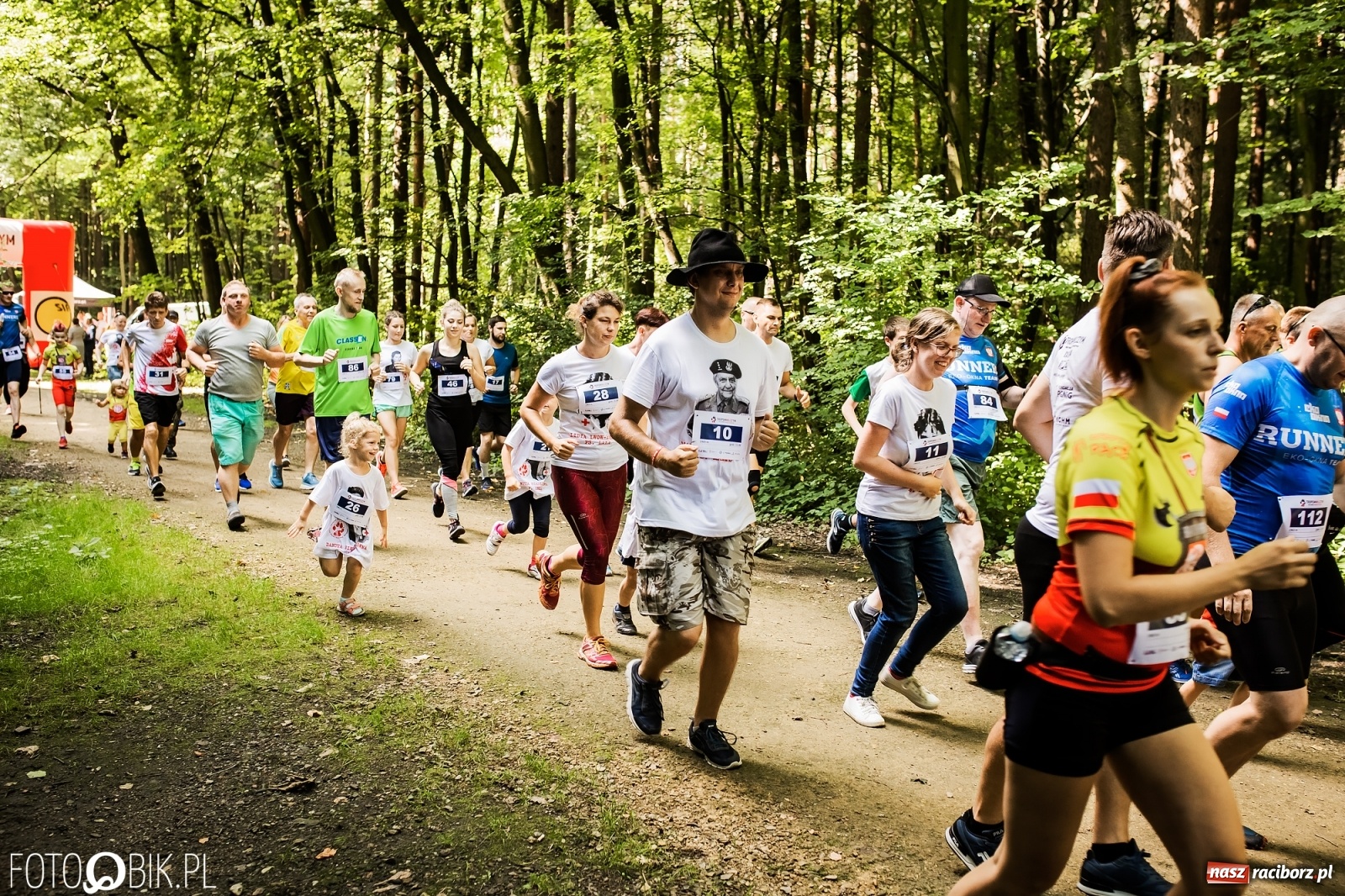 Zdjęcie w galerii na portalu naszraciborz.pl: Raciborski Bieg Tropem Wilczym na Święto Wojska Polskiego [FOTO i WIDEO] wiadomości z regionu