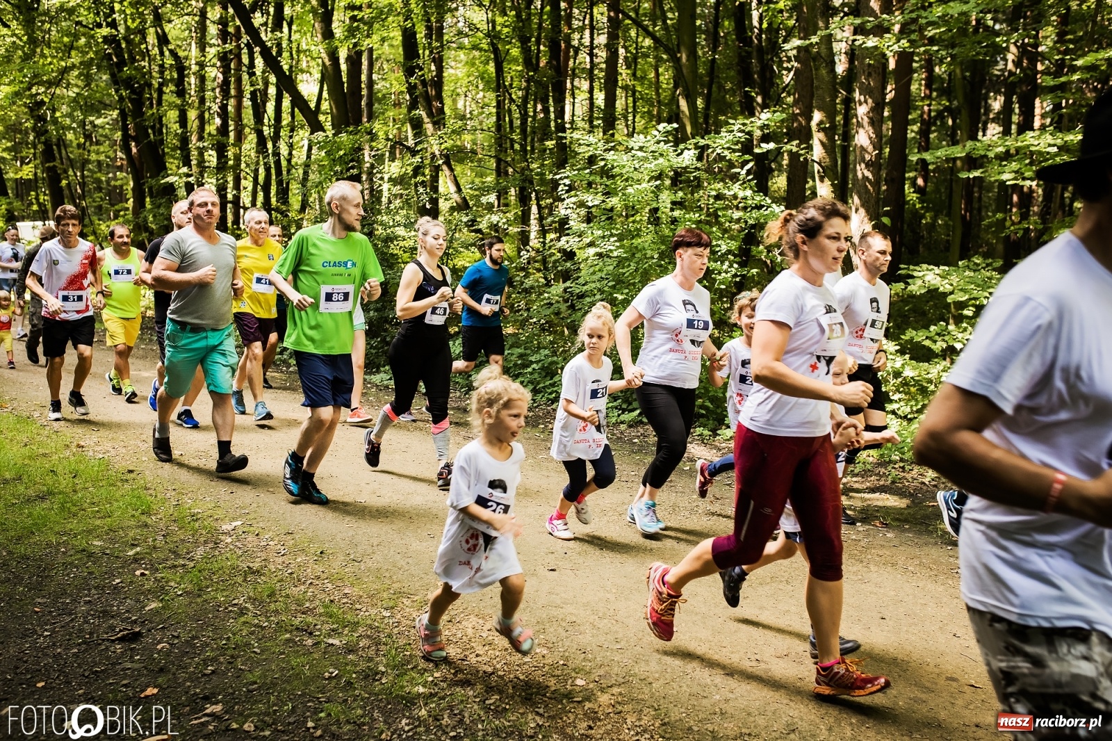 Zdjęcie w galerii na portalu naszraciborz.pl: Raciborski Bieg Tropem Wilczym na Święto Wojska Polskiego [FOTO i WIDEO] wiadomości z regionu