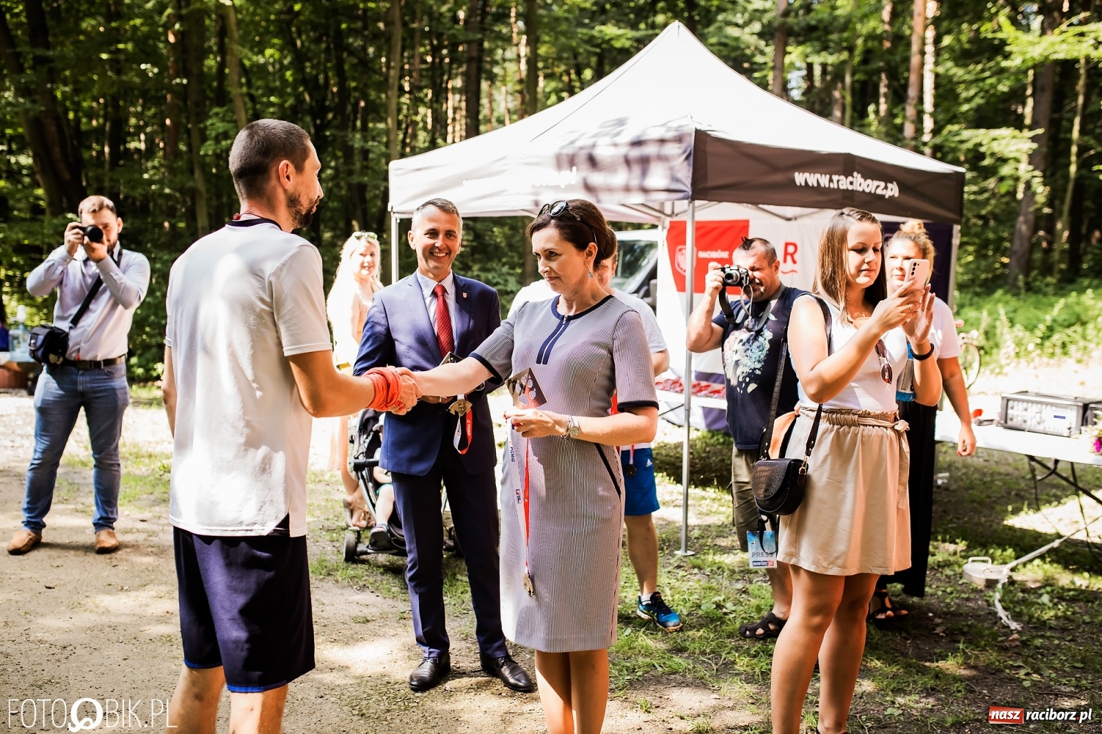 Zdjęcie w galerii na portalu naszraciborz.pl: Raciborski Bieg Tropem Wilczym na Święto Wojska Polskiego [FOTO i WIDEO] wiadomości z regionu