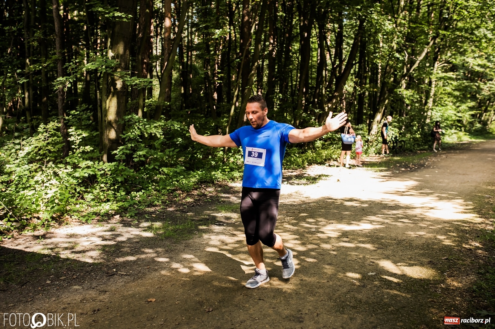 Zdjęcie w galerii na portalu naszraciborz.pl: Raciborski Bieg Tropem Wilczym na Święto Wojska Polskiego [FOTO i WIDEO] wiadomości z regionu