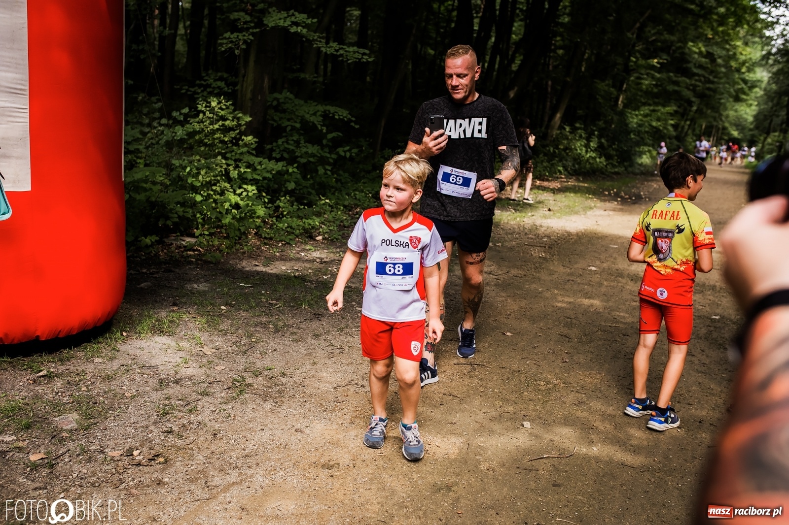 Zdjęcie w galerii na portalu naszraciborz.pl: Raciborski Bieg Tropem Wilczym na Święto Wojska Polskiego [FOTO i WIDEO] wiadomości z regionu