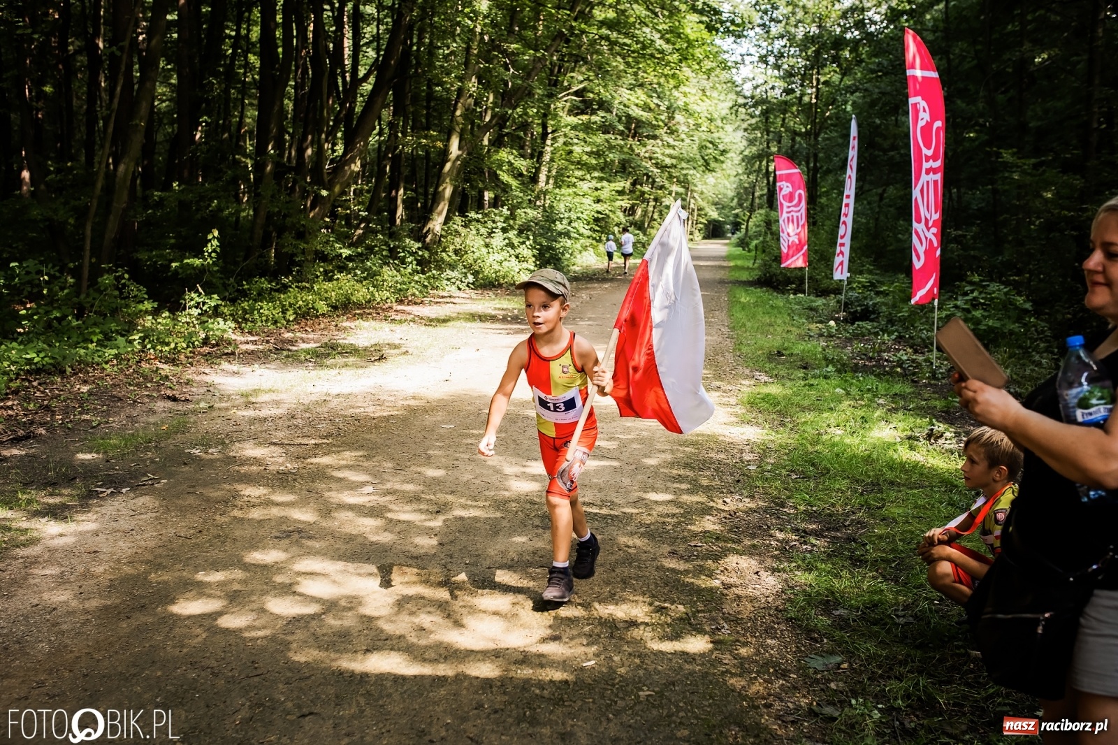 Zdjęcie w galerii na portalu naszraciborz.pl: Raciborski Bieg Tropem Wilczym na Święto Wojska Polskiego [FOTO i WIDEO] wiadomości z regionu