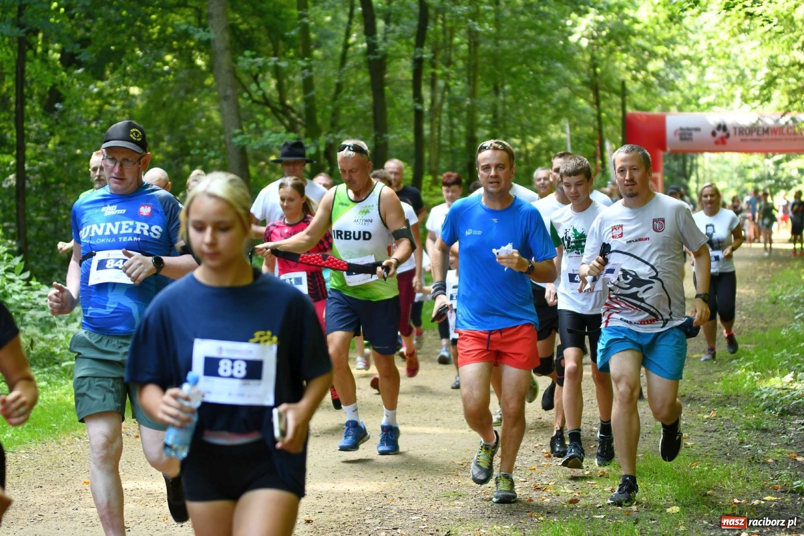 Zdjęcie w galerii na portalu naszraciborz.pl: Raciborski Bieg Tropem Wilczym na Święto Wojska Polskiego [FOTO i WIDEO] wiadomości z regionu
