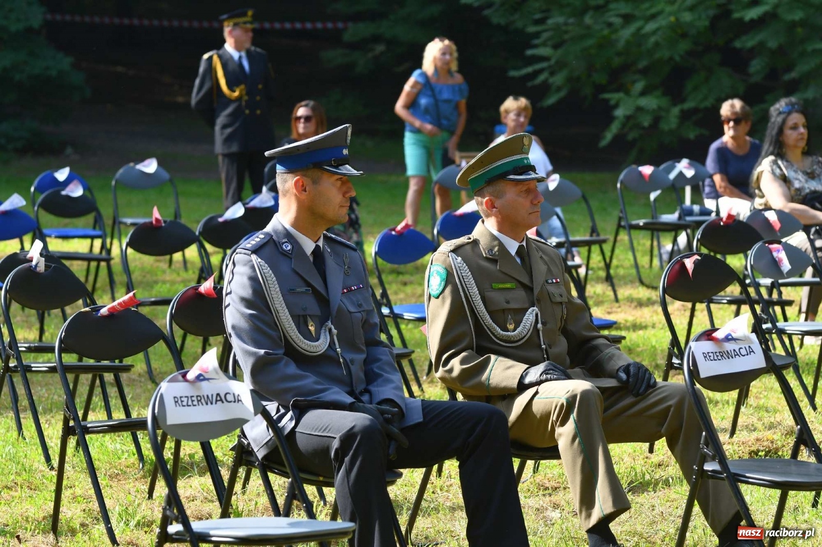 Zdjęcie w galerii na portalu naszraciborz.pl: Zło dobrem zwyciężaj! Msza św. na polanie w lesie Obora wiadomości z regionu