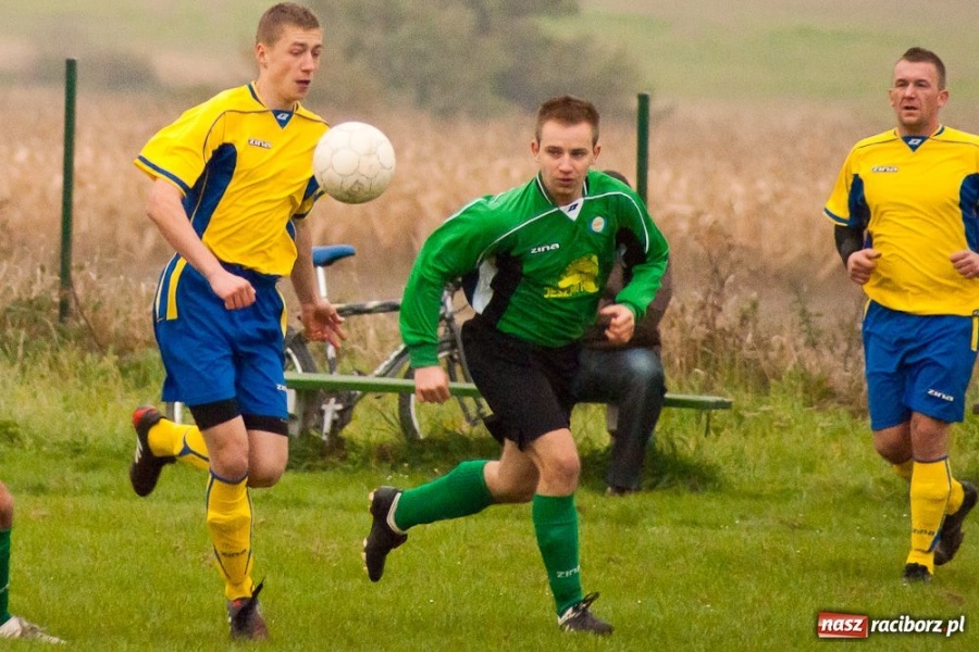 Zdjęcie w galerii na portalu naszraciborz.pl: Derby Raciborza dla Brzezia wiadomości z regionu