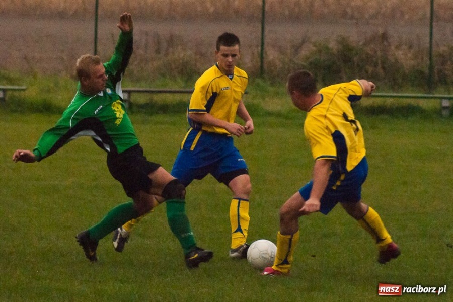 Zdjęcie w galerii na portalu naszraciborz.pl: Derby Raciborza dla Brzezia wiadomości z regionu