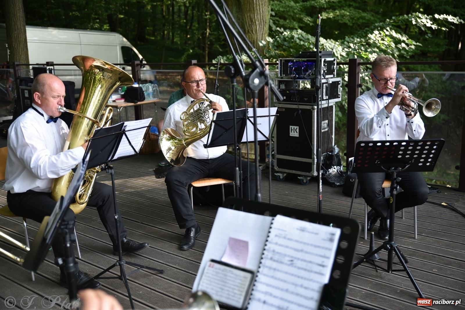 Zdjęcie w galerii na portalu naszraciborz.pl: Polskie melodie wypełniły Zaczarowany ogród wiadomości z regionu