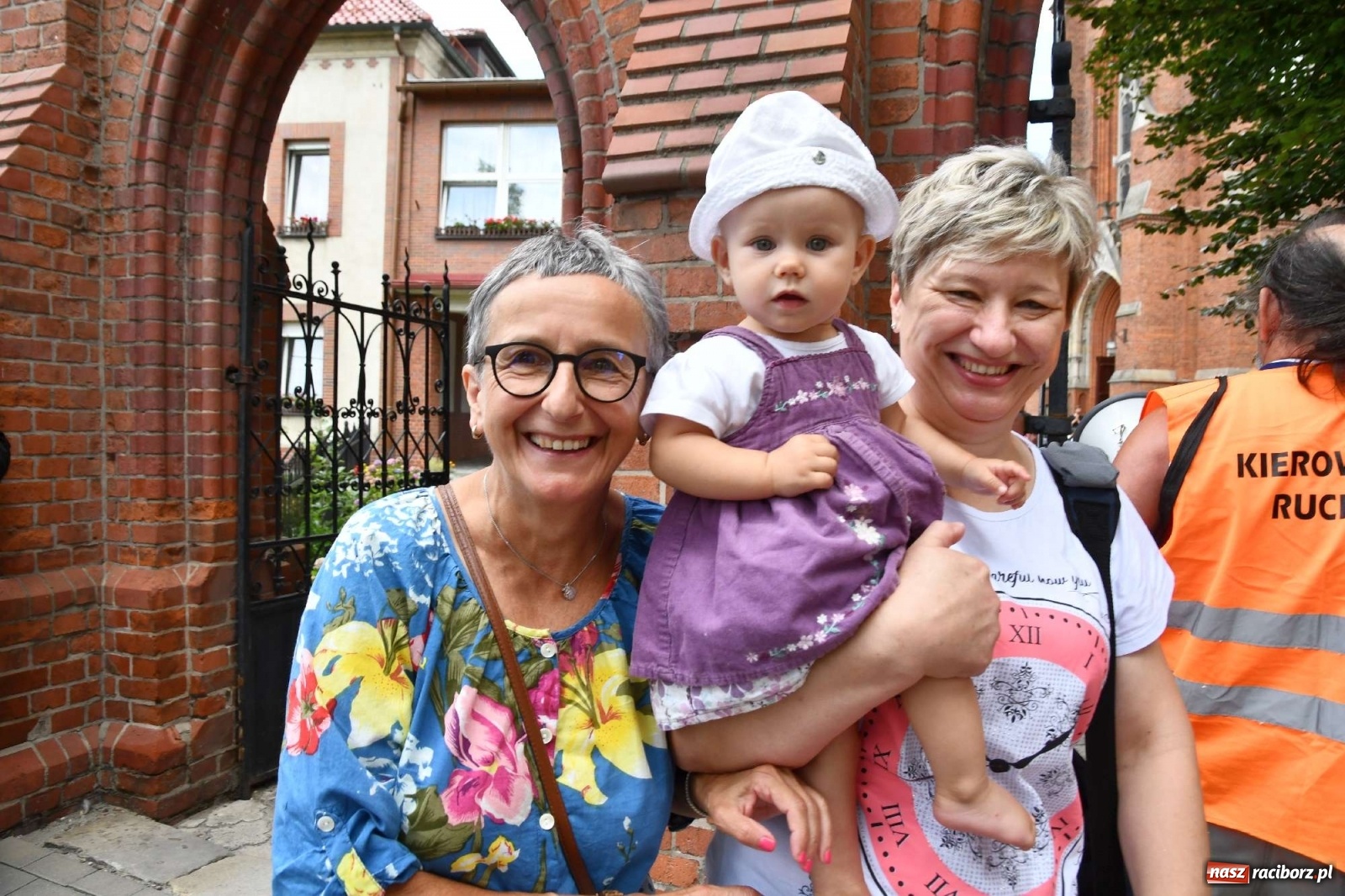 Zdjęcie w galerii na portalu naszraciborz.pl: Z Raciborza wyruszyła pielgrzymka na Jasną Górę [FOTO i WIDEO] wiadomości z regionu