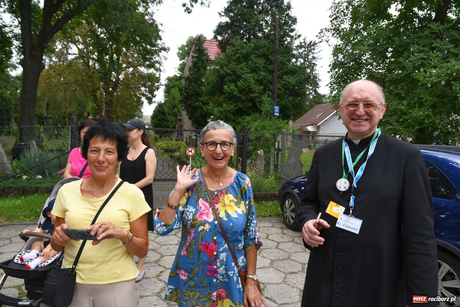 Zdjęcie w galerii na portalu naszraciborz.pl: Z Raciborza wyruszyła pielgrzymka na Jasną Górę [FOTO i WIDEO] wiadomości z regionu