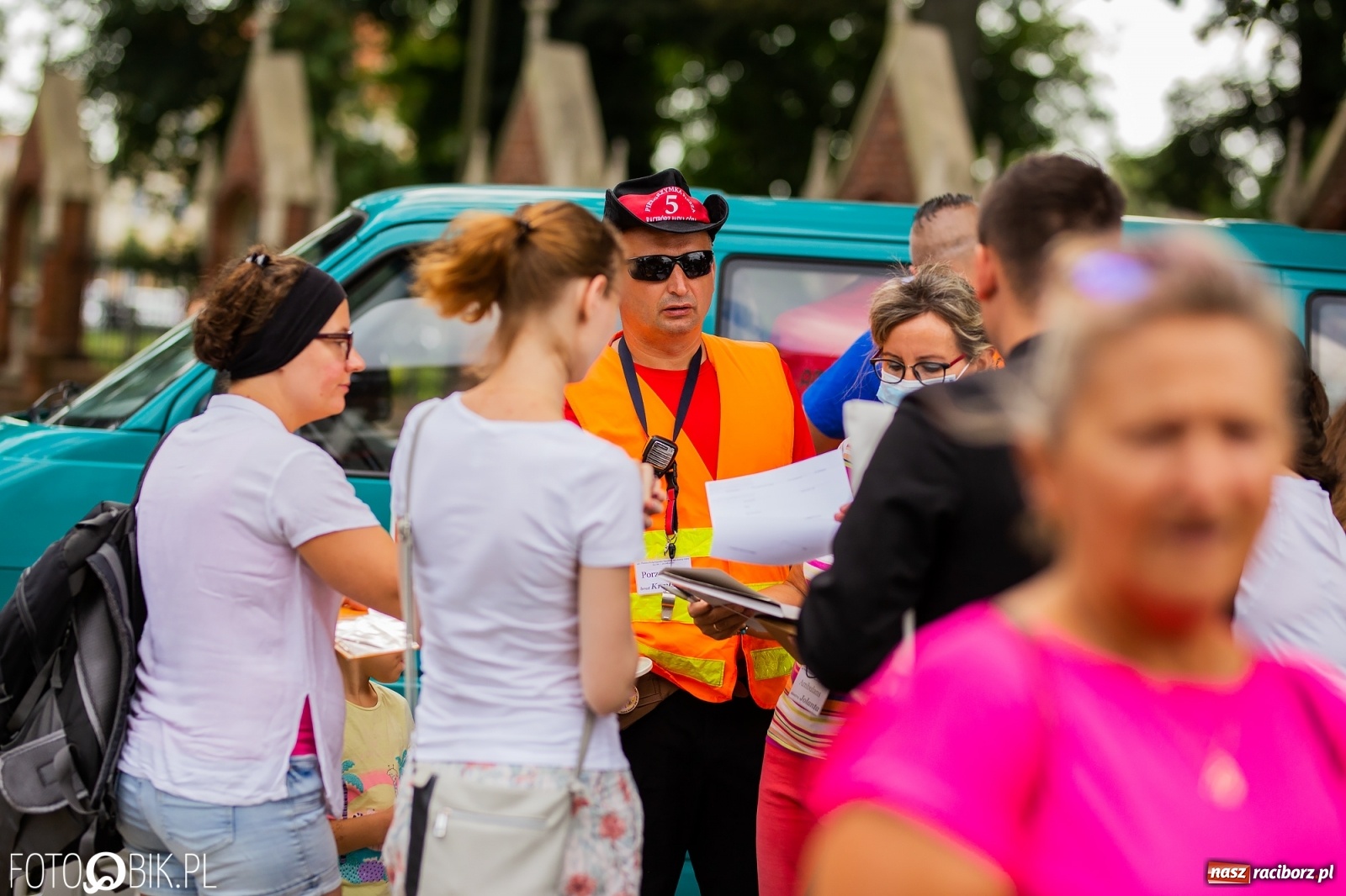 Zdjęcie w galerii na portalu naszraciborz.pl: Z Raciborza wyruszyła pielgrzymka na Jasną Górę [FOTO i WIDEO] wiadomości z regionu