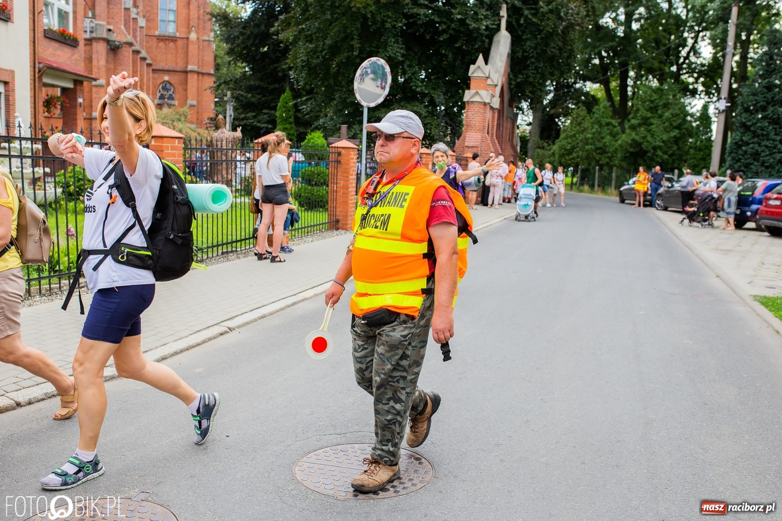 Zdjęcie w galerii na portalu naszraciborz.pl: Z Raciborza wyruszyła pielgrzymka na Jasną Górę [FOTO i WIDEO] wiadomości z regionu