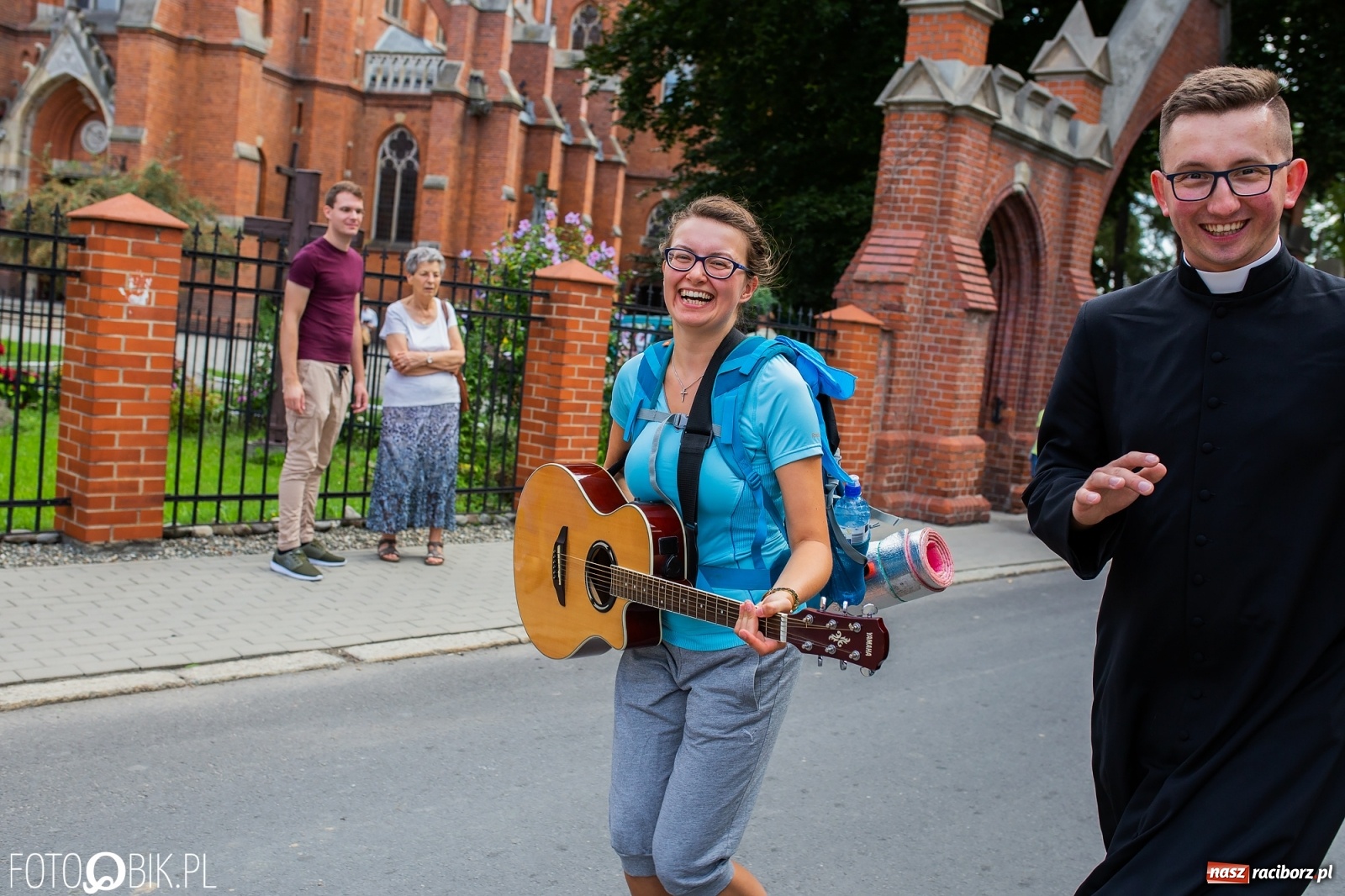 Zdjęcie w galerii na portalu naszraciborz.pl: Z Raciborza wyruszyła pielgrzymka na Jasną Górę [FOTO i WIDEO] wiadomości z regionu