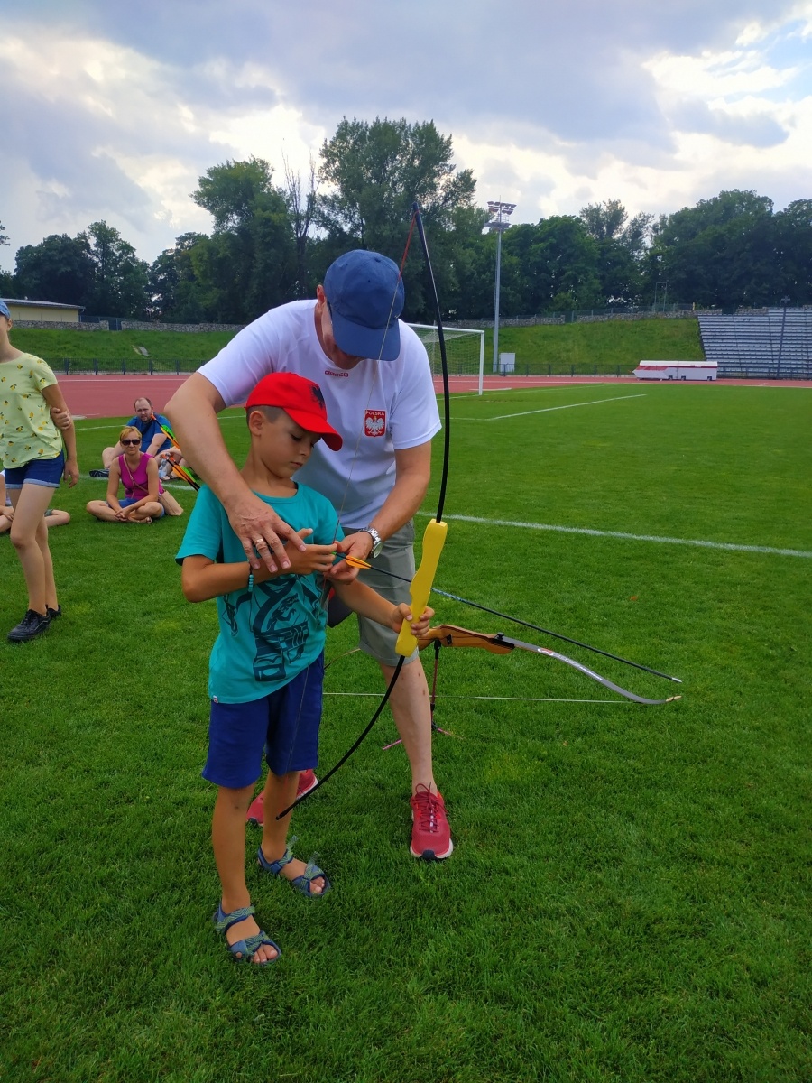 Zdjęcie w galerii na portalu naszraciborz.pl: Przy Zamkowej poszukiwano następcy Robin Hooda [FOTO] wiadomości z regionu