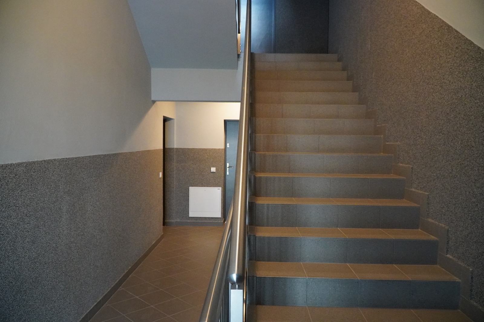Zdjęcie w galerii na portalu naszraciborz.pl: Nowi lokatorzy przy Łąkowej odebrali swoje klucze [FOTO] wiadomości z regionu
