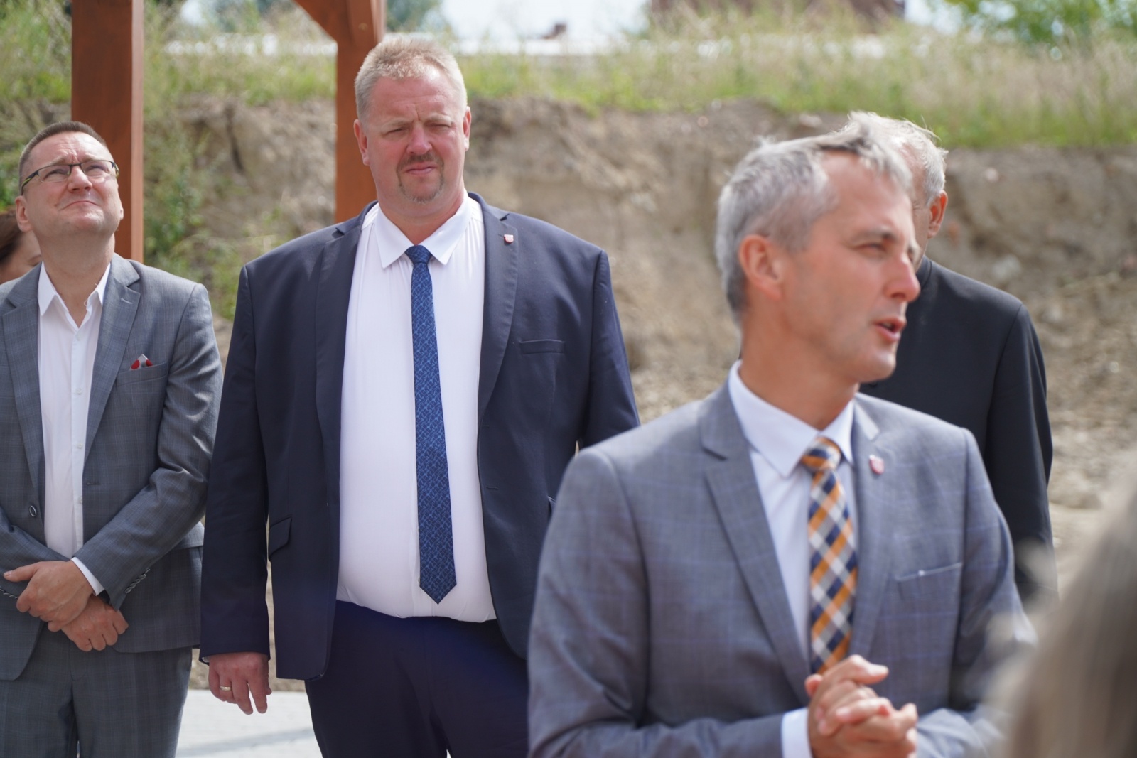 Zdjęcie w galerii na portalu naszraciborz.pl: Nowi lokatorzy przy Łąkowej odebrali swoje klucze [FOTO] wiadomości z regionu