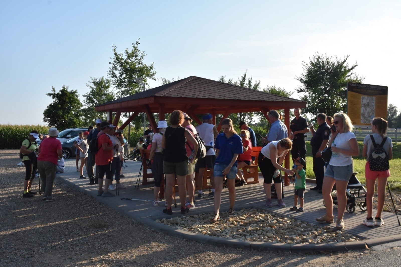 Zdjęcie w galerii na portalu naszraciborz.pl: Nordic Walking meandrami Odry w Chałupkach [FOTO] wiadomości z regionu