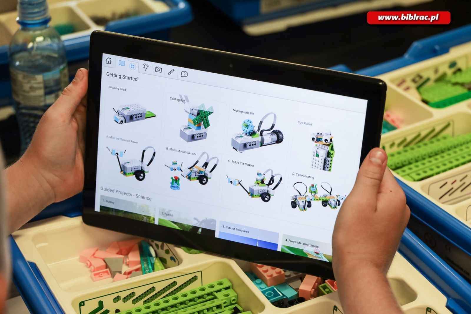 Zdjęcie w galerii na portalu naszraciborz.pl: W powiecie przybyło młodych entuzjastów robotyki i programowania wiadomości z regionu