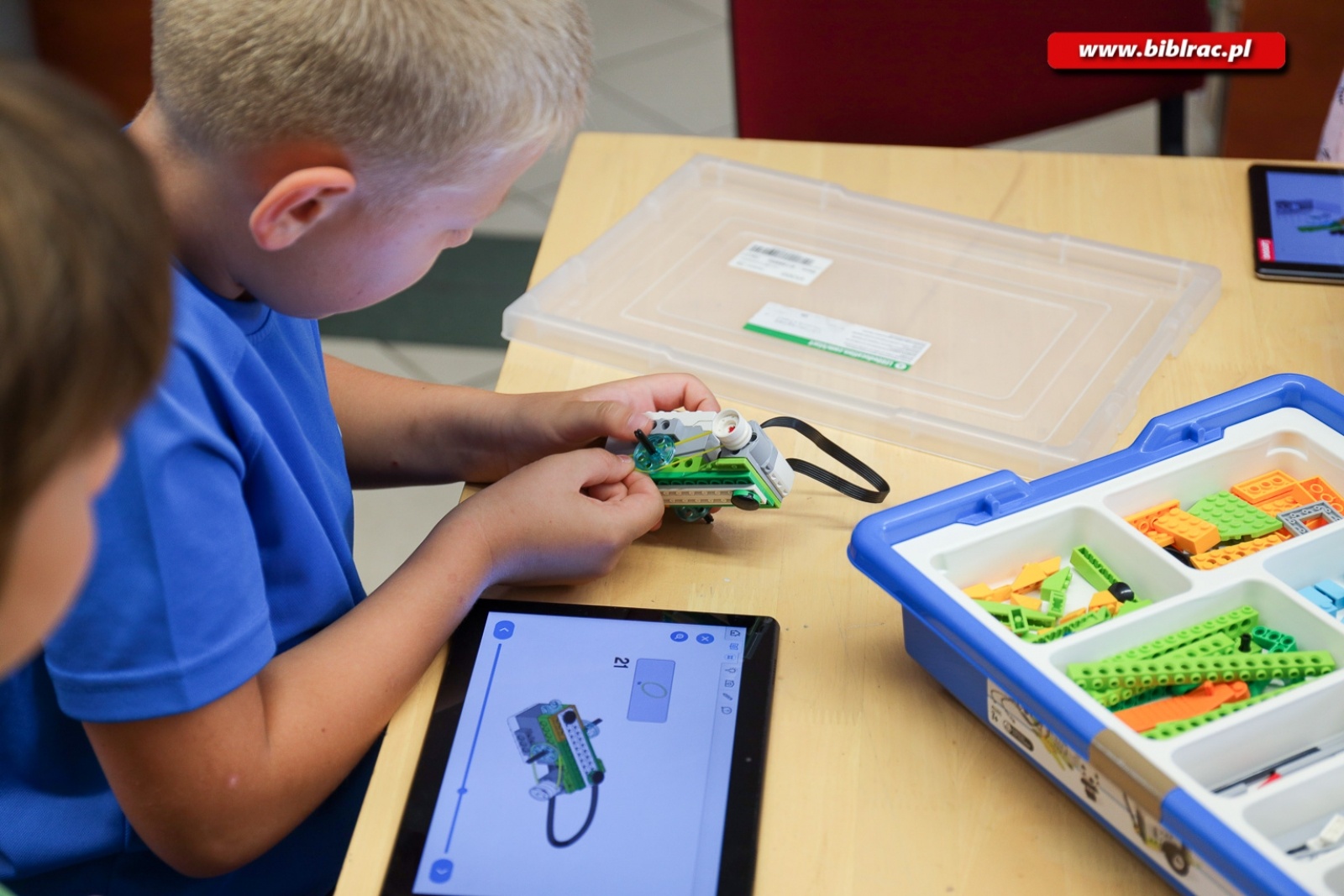 Zdjęcie w galerii na portalu naszraciborz.pl: W powiecie przybyło młodych entuzjastów robotyki i programowania wiadomości z regionu