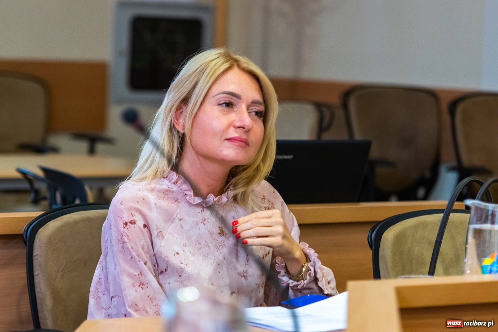 Zdjęcie w galerii na portalu naszraciborz.pl: Pomoc społeczna pod lupą radnych wiadomości z regionu