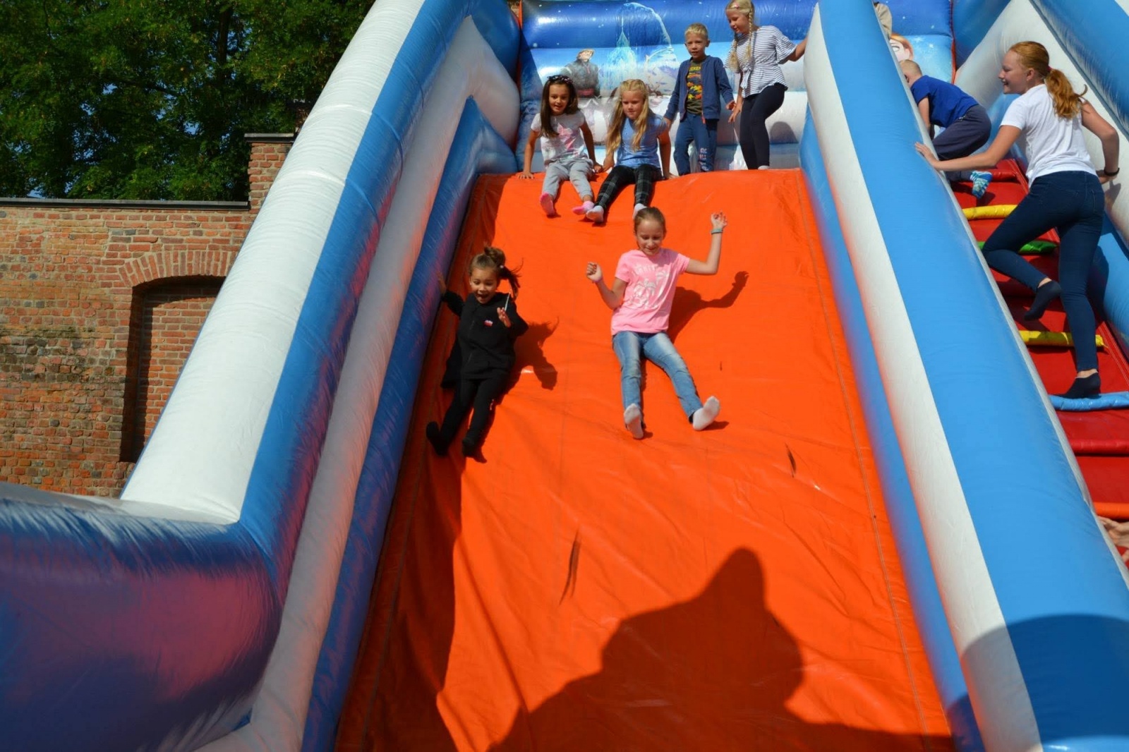 Zdjęcie w galerii na portalu naszraciborz.pl: Zamkowe Hulanki w dawnej siedzibie Piastów za nami wiadomości z regionu