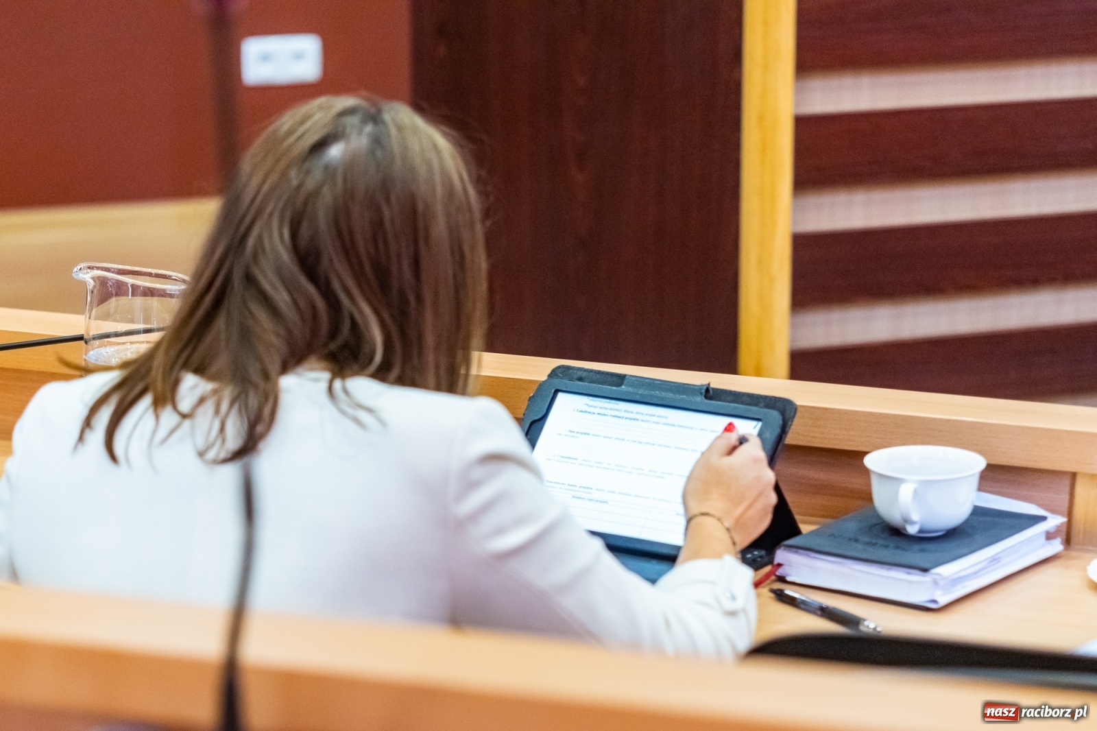 Zdjęcie w galerii na portalu naszraciborz.pl: Jeden wielki smród! A co będzie jak kamienica wyleci w powietrze? wiadomości z regionu