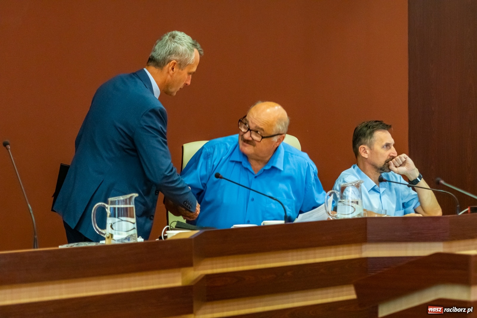 Zdjęcie w galerii na portalu naszraciborz.pl: Jeden wielki smród! A co będzie jak kamienica wyleci w powietrze? wiadomości z regionu