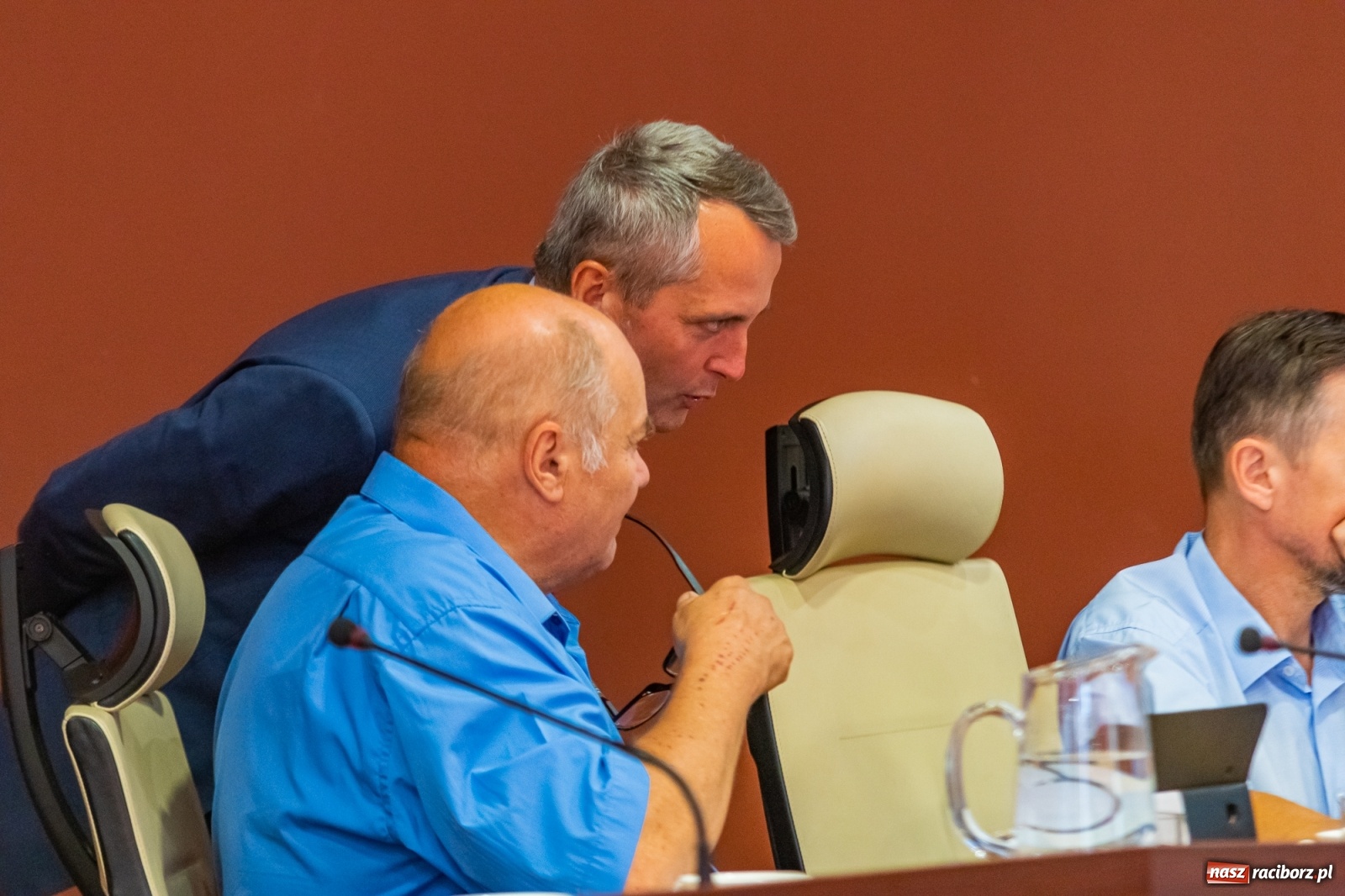 Zdjęcie w galerii na portalu naszraciborz.pl: Jeden wielki smród! A co będzie jak kamienica wyleci w powietrze? wiadomości z regionu