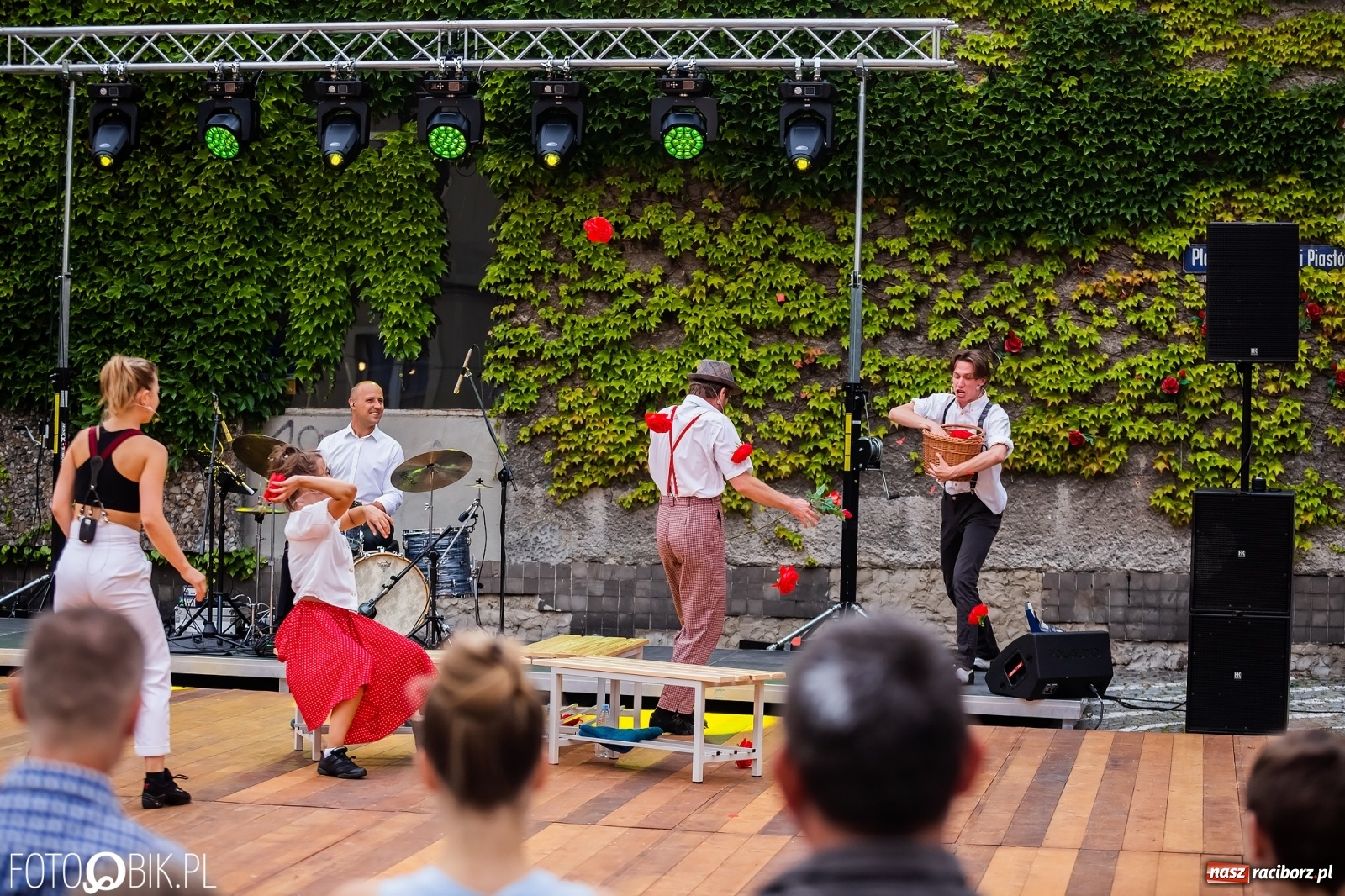 Zdjęcie w galerii na portalu naszraciborz.pl: RōŻŏWISKŏ. Dni Raciborza w śląskim klimacie [FOTO i WIDEO] wiadomości z regionu