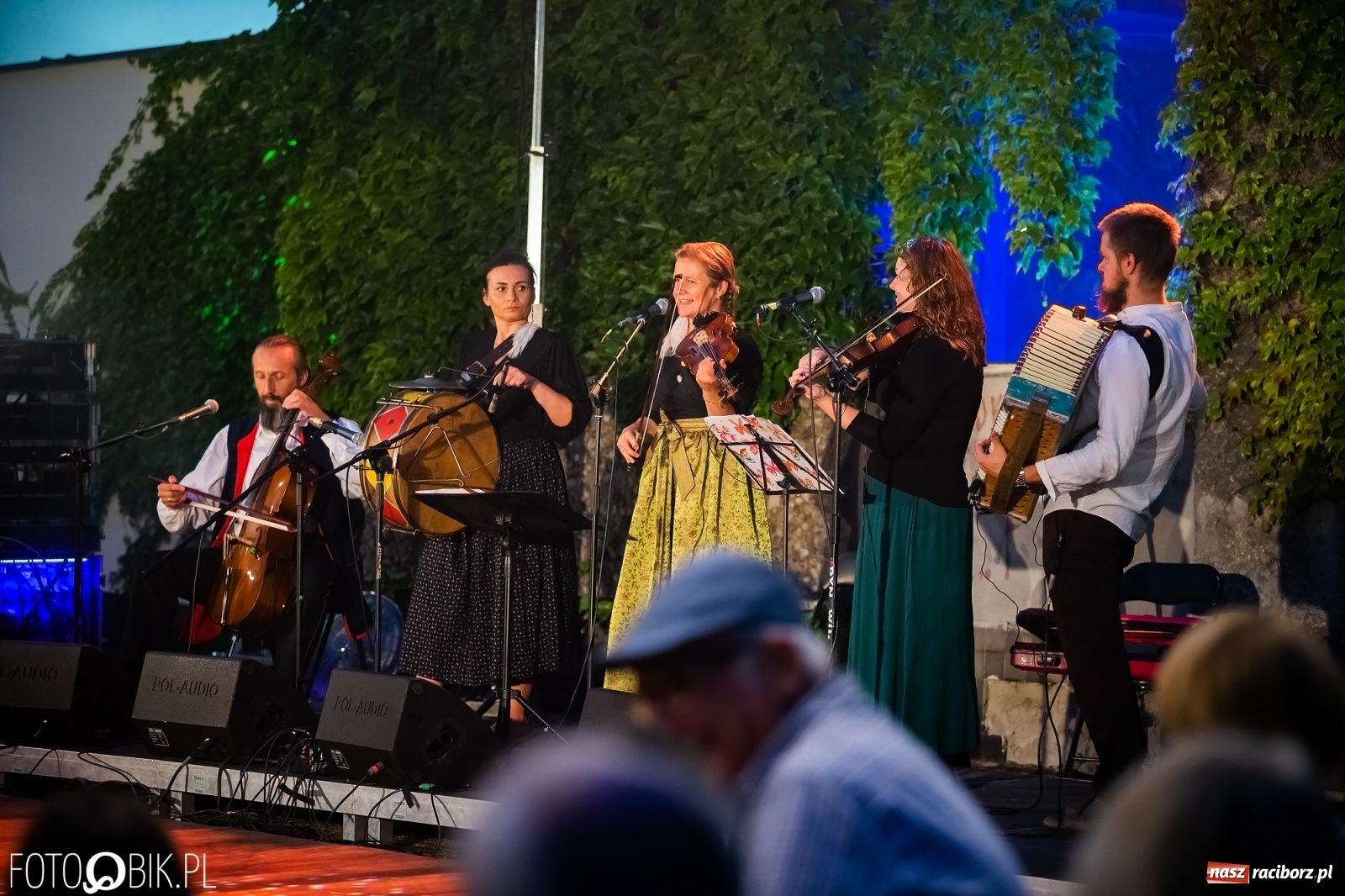 Zdjęcie w galerii na portalu naszraciborz.pl: Dni Raciborza 2022. Dancing pod Tęczową i złote lata swingu wiadomości z regionu