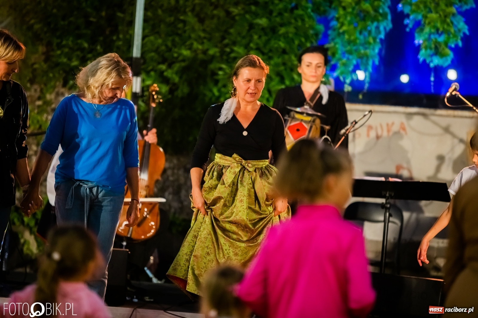 Zdjęcie w galerii na portalu naszraciborz.pl: Dni Raciborza 2022. Dancing pod Tęczową i złote lata swingu wiadomości z regionu