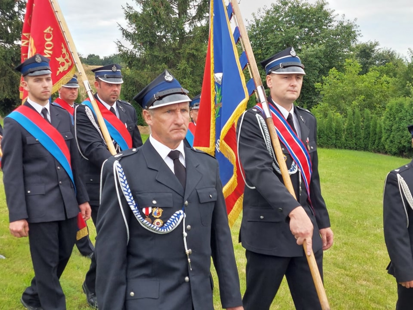 Zdjęcie w galerii na portalu naszraciborz.pl: Ostatnie pożegnanie śp. Huberta Oczadłego, sołtysa i prezesa OSP Nowa Wioska wiadomości z regionu