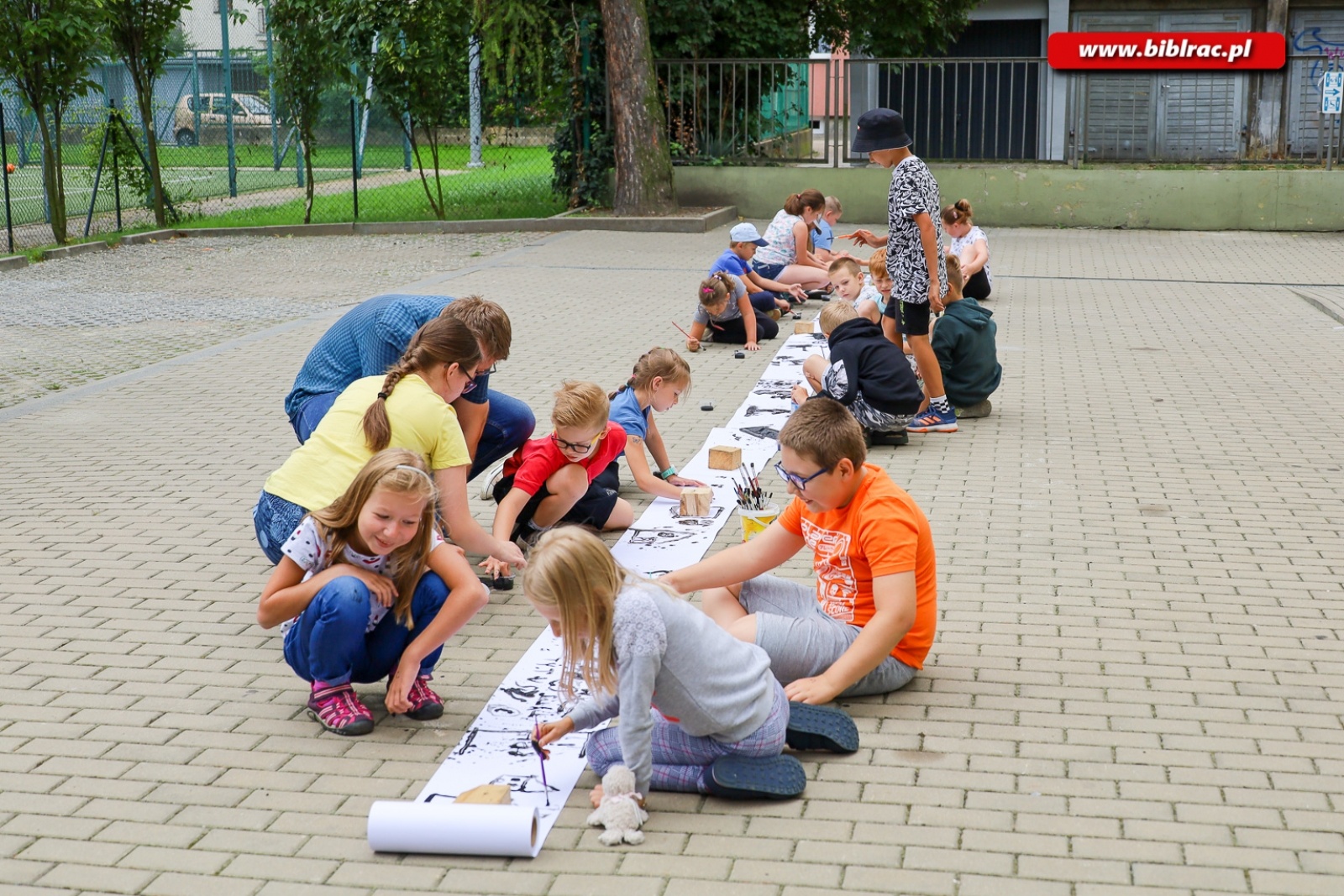 Zdjęcie w galerii na portalu naszraciborz.pl: Droga Mleczna oraz przygody z Tytusem, Romkiem i Atomkiem podczas Kosmicznego Lata z Biblioteką wiadomości z regionu