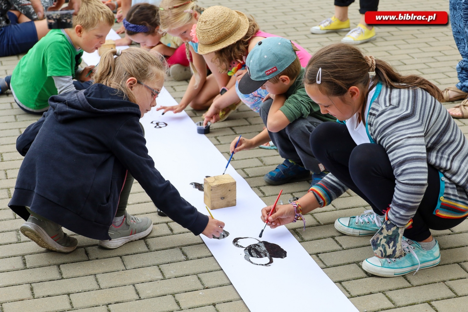 Zdjęcie w galerii na portalu naszraciborz.pl: Droga Mleczna oraz przygody z Tytusem, Romkiem i Atomkiem podczas Kosmicznego Lata z Biblioteką wiadomości z regionu
