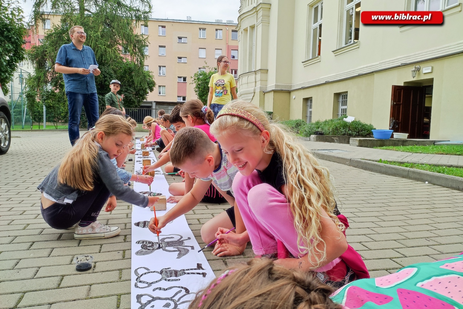 Zdjęcie w galerii na portalu naszraciborz.pl: Droga Mleczna oraz przygody z Tytusem, Romkiem i Atomkiem podczas Kosmicznego Lata z Biblioteką wiadomości z regionu