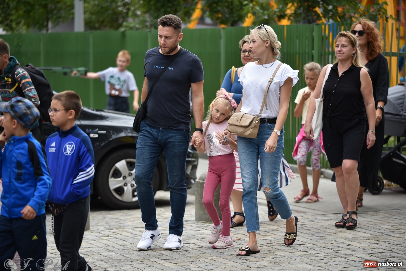 Zdjęcie w galerii na portalu naszraciborz.pl: Racibórz. Akcja artystyczna nieoczywista i Fanfara Awantura wiadomości z regionu