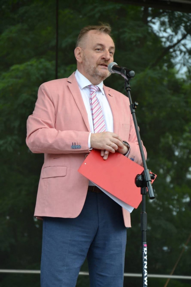 Zdjęcie w galerii na portalu naszraciborz.pl: Edward Simoni wystąpił na zamku wiadomości z regionu