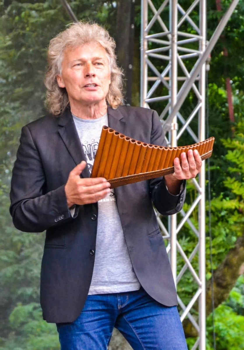 Zdjęcie w galerii na portalu naszraciborz.pl: Edward Simoni wystąpił na zamku wiadomości z regionu